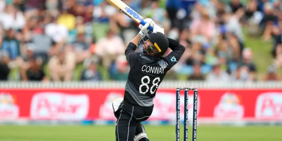 Devon Conway, Blair Tickner Return to NZ Central Contracts